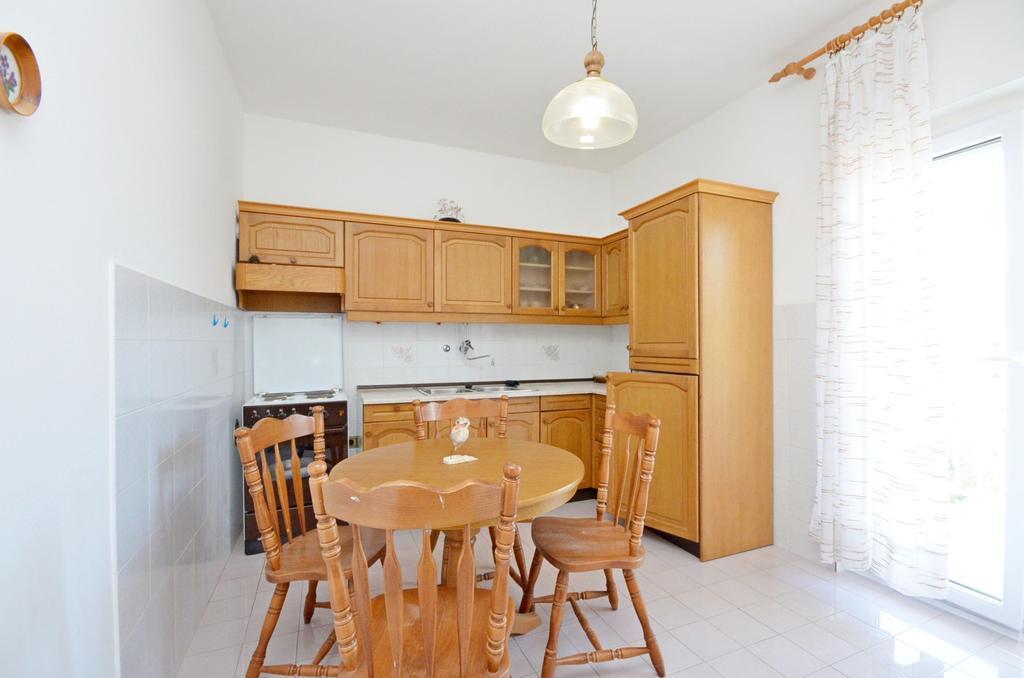 Apartments Vila Punta Jadrtovac 外观 照片